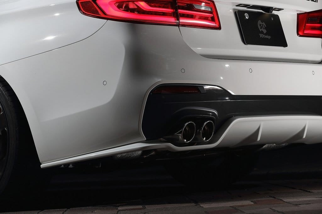 3D Design - 5 Series G30 M-Sport Rear Diffuser installs with OE M-Sport Diffuser