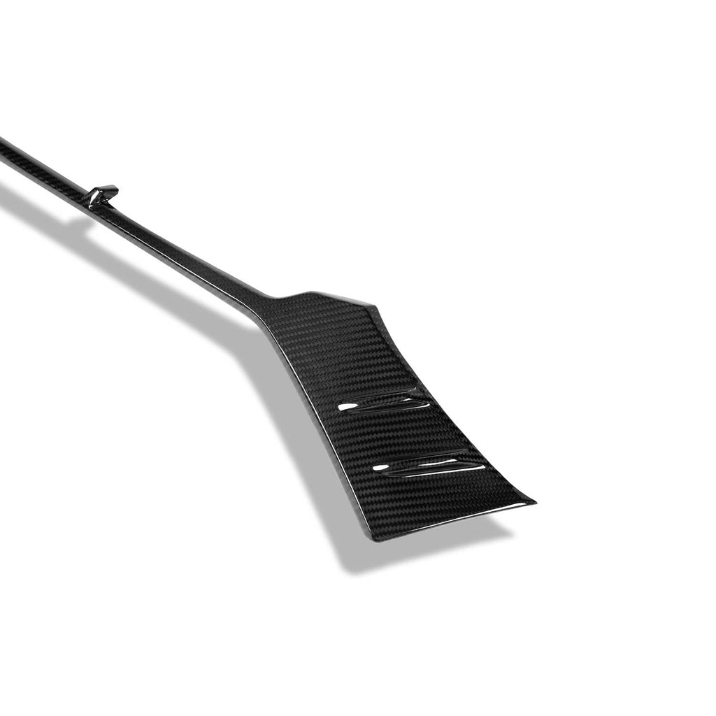 Revozport Carbon Fiber Front Grill Trim - Audi / C8 / RS6 / RS7