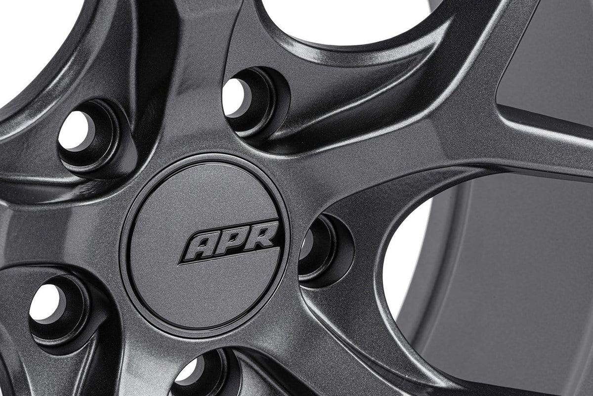APR A01 18" 5x112 Gunmetal Gray Flow Formed Wheel