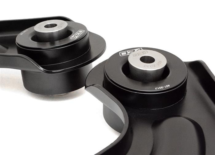 034Motorsport Spherical Rear Trailing Arm Kit / MK5 / MK6 VW / 8J / 8P Audi