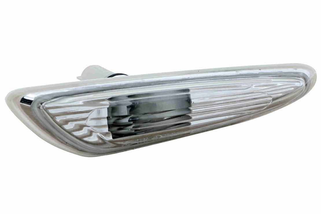 Auxiliary Turn Signal - BMW