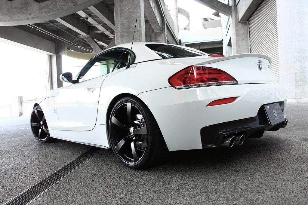 3D Design E89 Z4 M-Sport Carbon Side Skirt Set