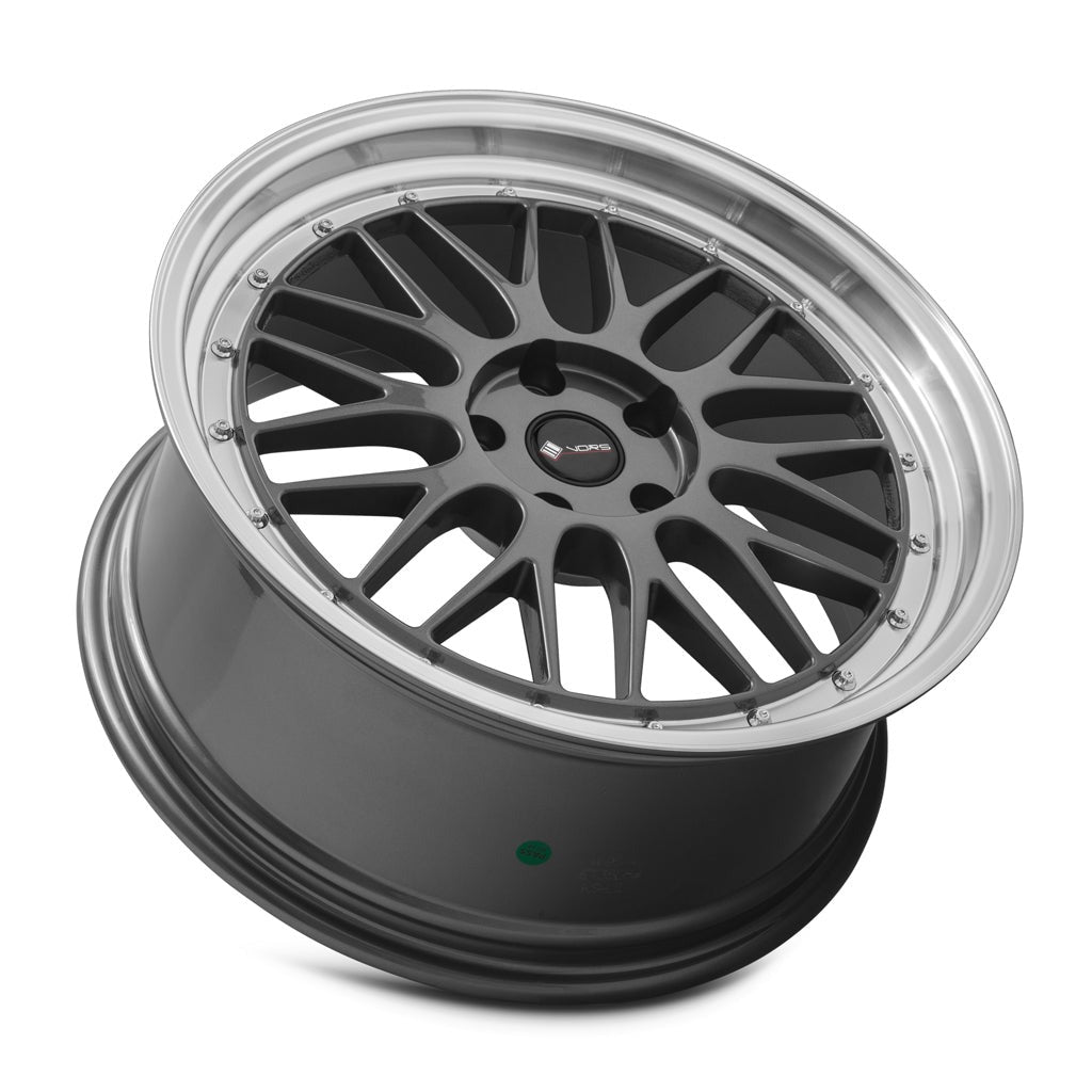 VORS VR8 18" 5x105 Hyper Black Machined Lip