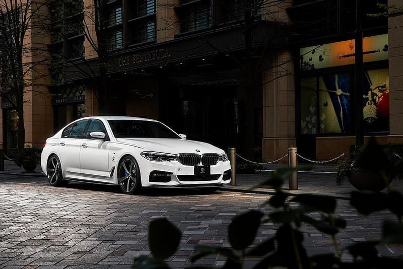 3D Design - 5 Series G30 M-Sport Front Lip Spoiler Msport Only Carbon