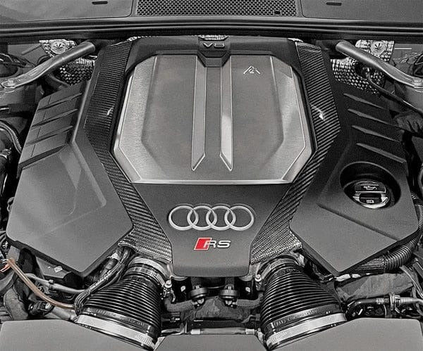 034Motorsport Carbon Fiber Engine Cover Trim - Audi / C8 / RS6 / RS7 (OPEN BOX)
