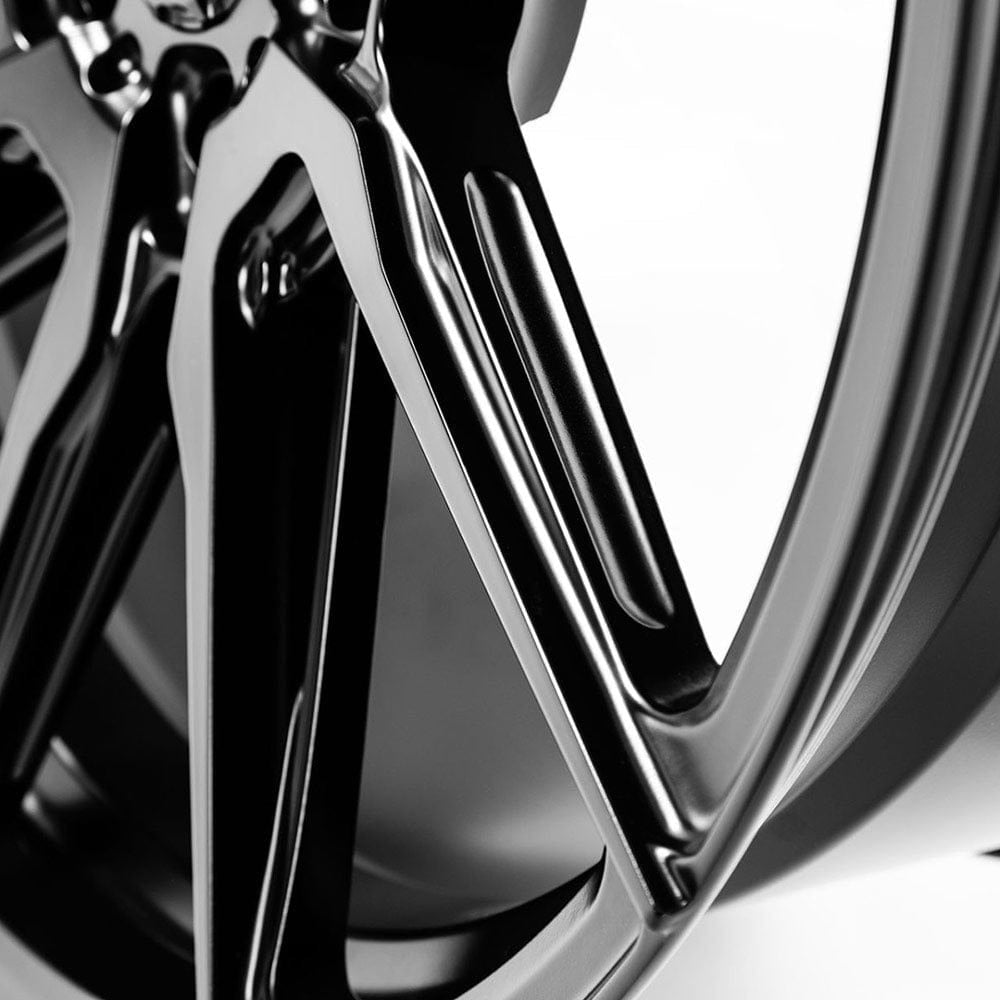 ADV.1 ADV5.0 19" 5x112 Satin Black