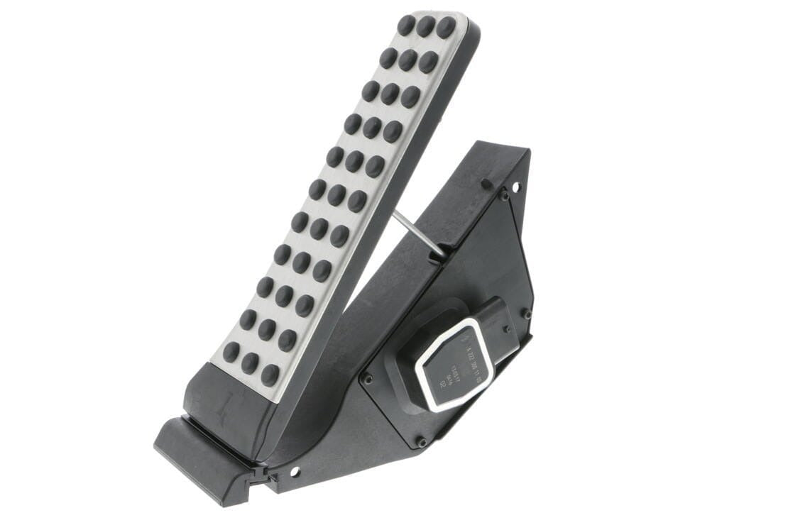 Accelerator Pedal - Mercedes